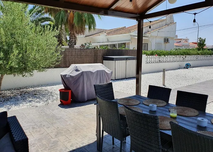 Paraiso Villa *