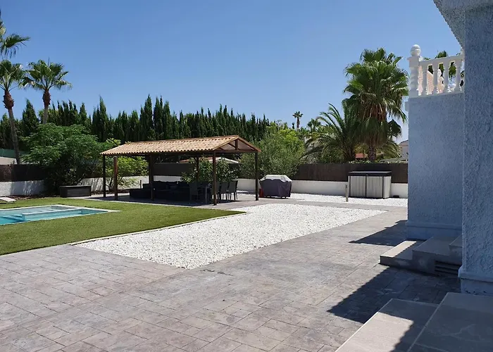 Paraiso Villa *